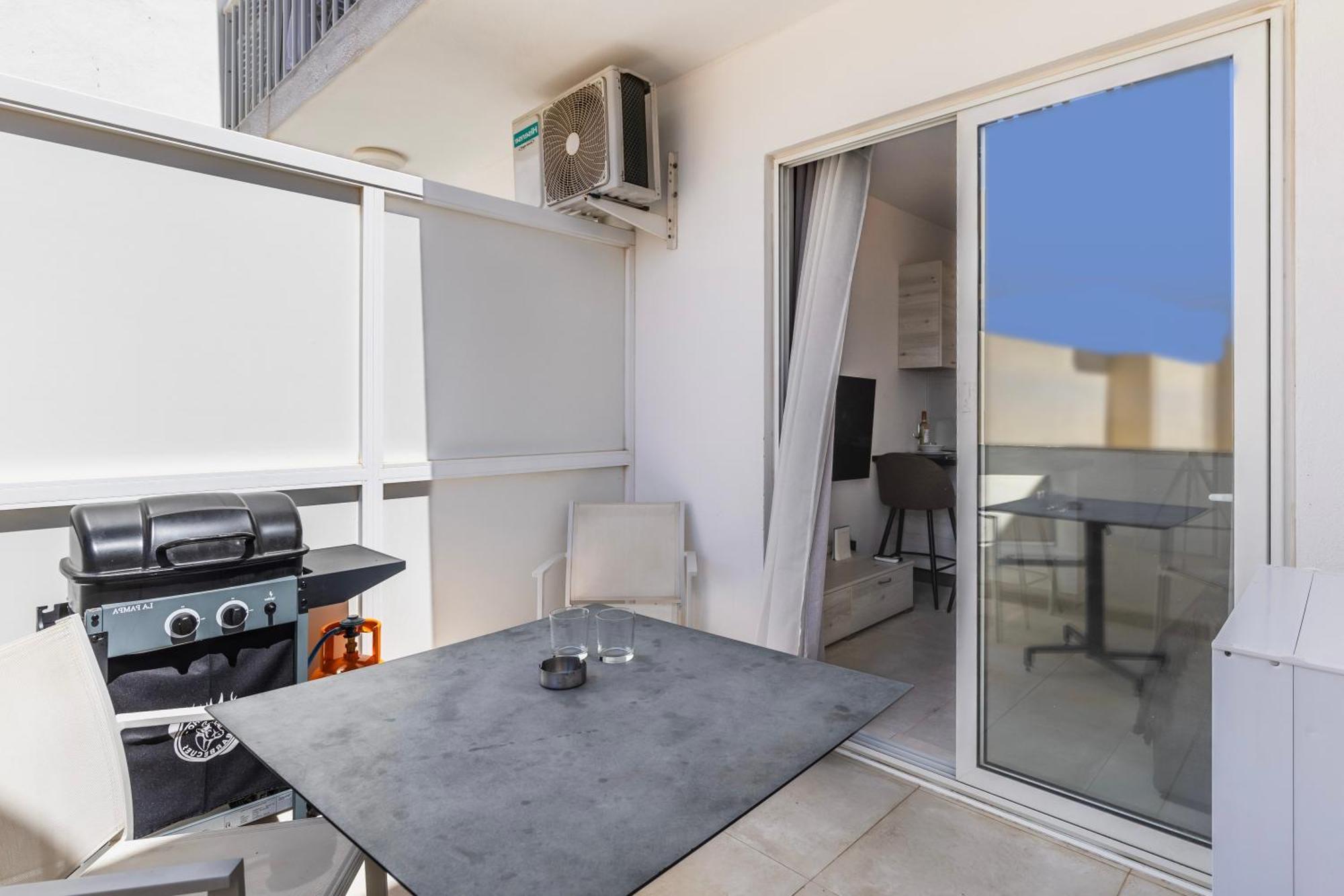 Dorris'S Apartment 5 Min Walk From St Julians San Ġwann Exterior foto